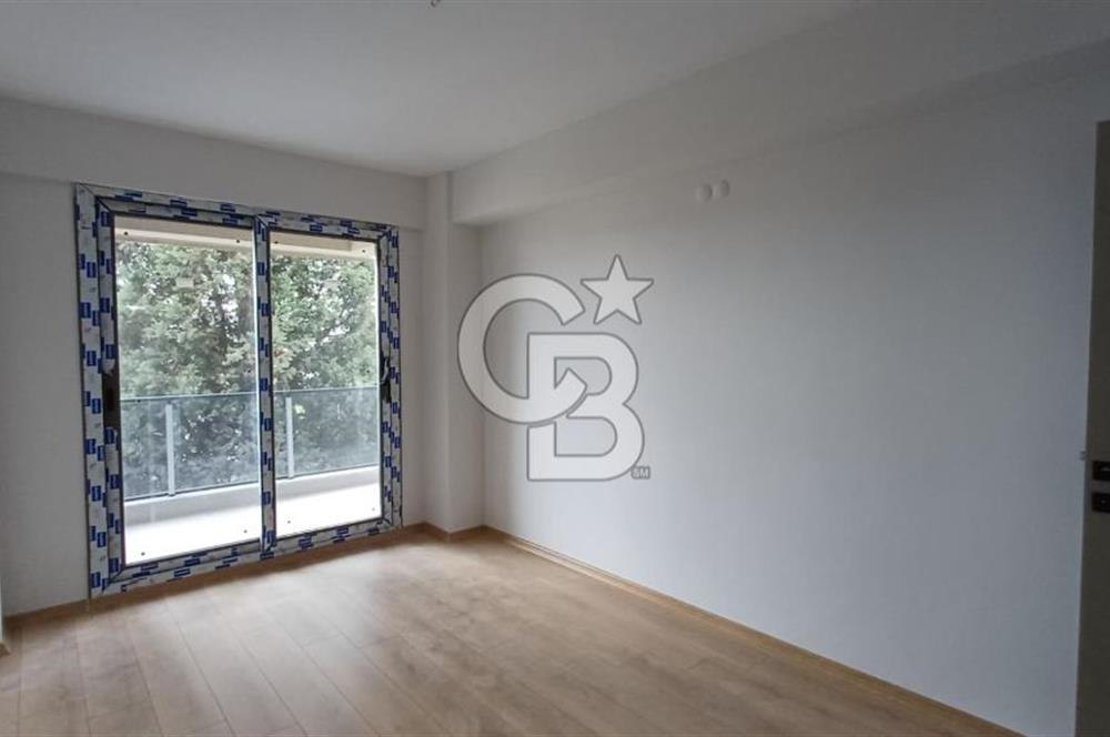 MANİSA MURADİYE'DE HAVUZLU GENİŞ YOL CEPHE MANZARALI SATILIK 1+1 DAİRE 