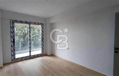 MANİSA MURADİYE'DE HAVUZLU GENİŞ YOL CEPHE MANZARALI SATILIK 1+1 DAİRE 
