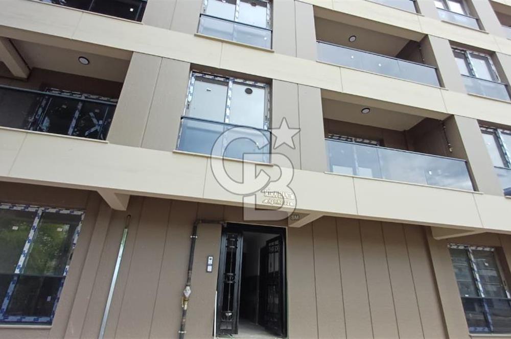 MANİSA MURADİYE'DE HAVUZLU GENİŞ YOL CEPHE MANZARALI SATILIK 1+1 DAİRE 