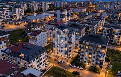 SULTANBEYLİ MİMAR SİNAN'DA ÇİFT BALKONLU EBEVEYN BANYOLU 2+1