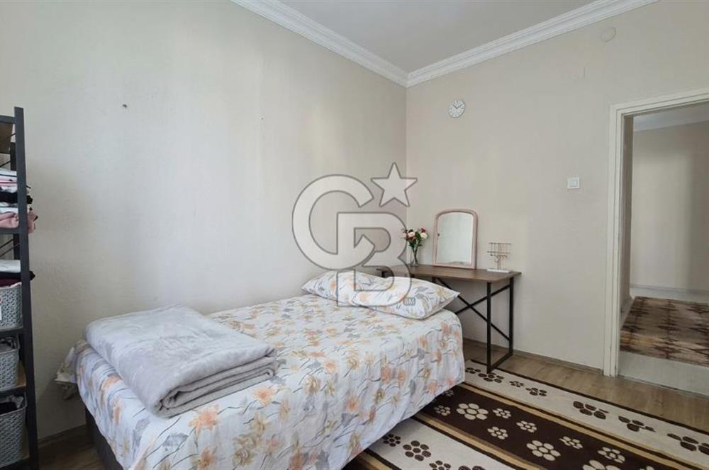 DOĞU GARAJINDA YATIRIMLIK HAZIR KİRACILI 3+1 SATILIK DAİRE