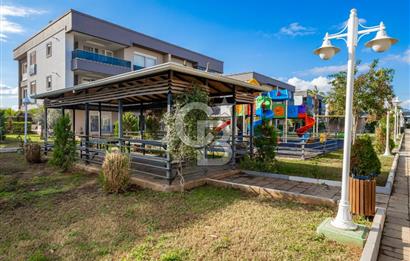 Döşemealtında Site İçinde Satılık Lüks Daire