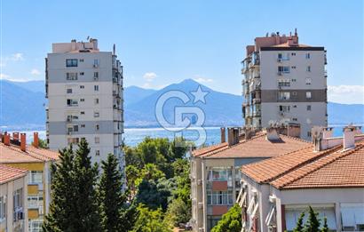 Bostanlıda Deniz Manzaralı, Yüksek Şerefiyeli Satılık 3+1