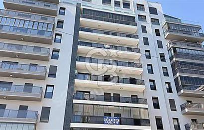 Bayraklı Mansuroğlu Mahallesinde Satılık 3+1 Daire