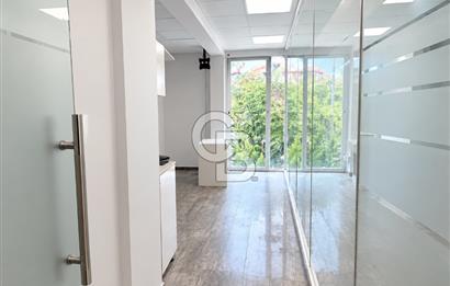 BÜYÜK SARAY MEYDANI CADDESİNDE TEMİZ BAKIMLI 200m2 DÜKKAN