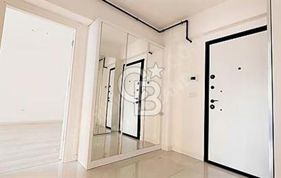 Bayraklı Mansuroğlu Mahallesinde Satılık 3+1 Daire