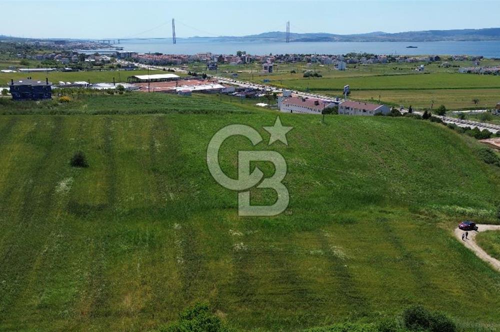 ÇANAKKALE LAPSEKİ ÇARDAK’TA BOĞAZ MANZARALI SATILIK ARSA