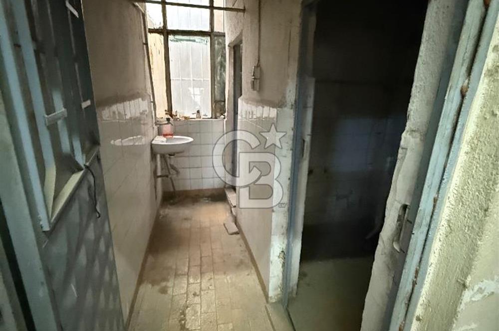 KÜÇÜKBALIKLI TİCARET MERKEZİNDE 2.KAT 180 m2 ÜRETİM ALANI!