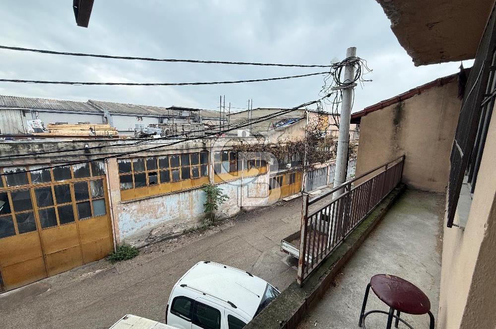 KÜÇÜKBALIKLI TİCARET MERKEZİNDE 2.KAT 180 m2 ÜRETİM ALANI!
