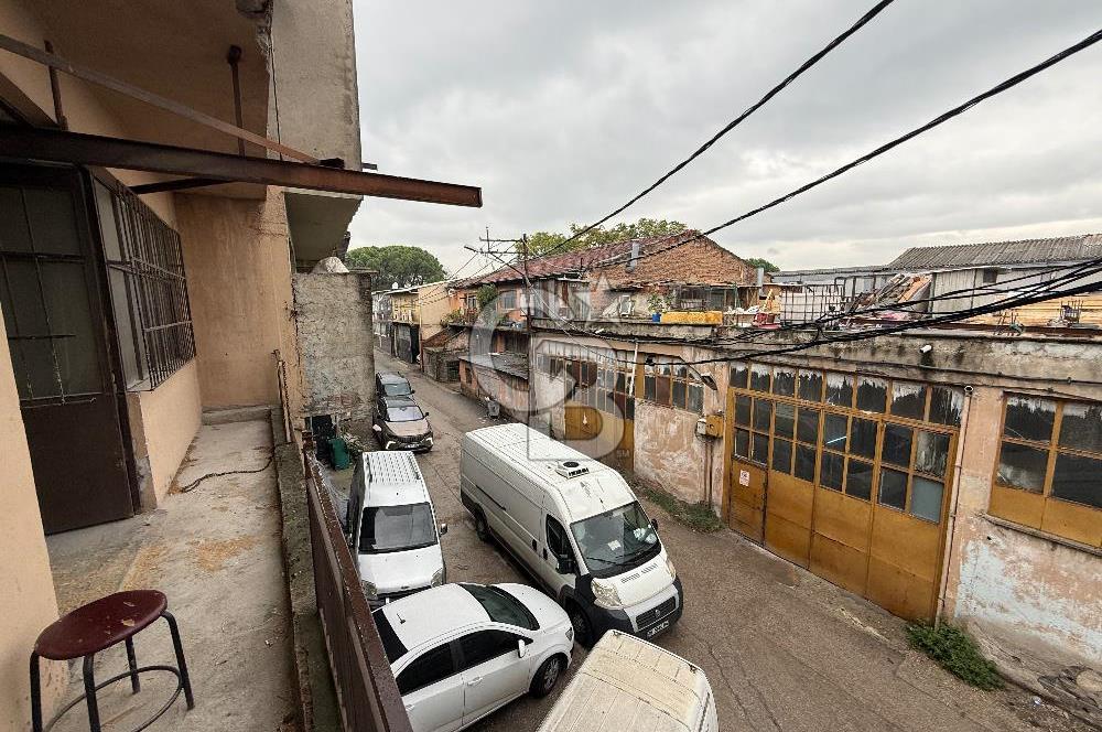 KÜÇÜKBALIKLI TİCARET MERKEZİNDE 2.KAT 180 m2 ÜRETİM ALANI!