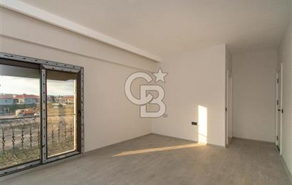 Foça Bağarası Hacıveli Mah. Merkezi Konumda Satılık 2+1 Daire