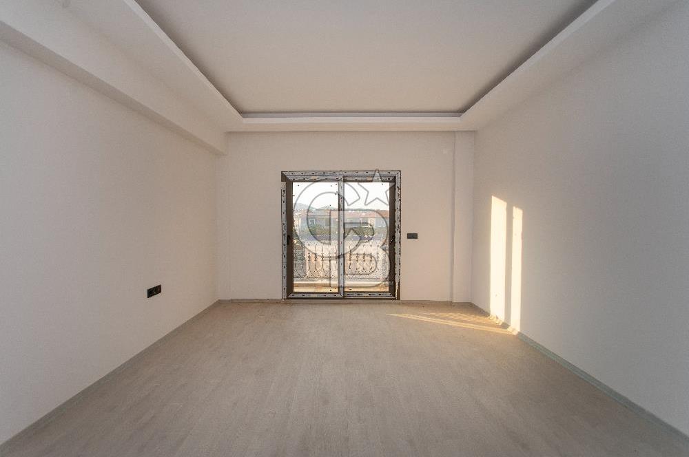 Foça Bağarası Hacıveli Mah. Merkezi Konumda Satılık 2+1 Daire