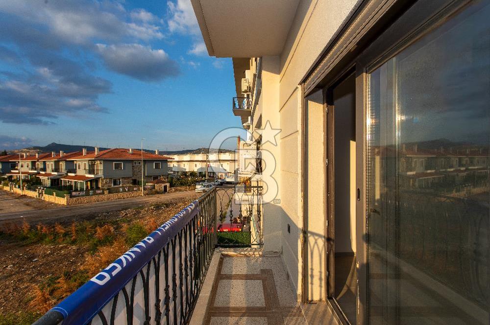 Foça Bağarası Hacıveli Mah. Merkezi Konumda Satılık 2+1 Daire