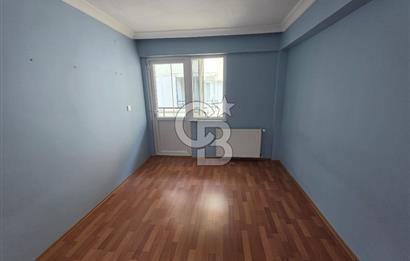 ALSANCAK CADDE YAKINI - Otoparklı , Güney Cephe, Satılık 3+1 Daire