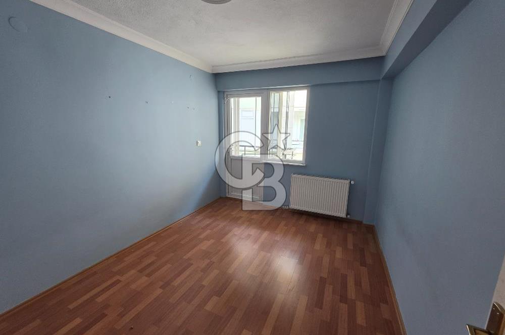 ALSANCAK CADDE YAKINI - Otoparklı , Güney Cephe, Satılık 3+1 Daire