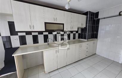 ALSANCAK CADDE YAKINI - Otoparklı , Güney Cephe, Satılık 3+1 Daire