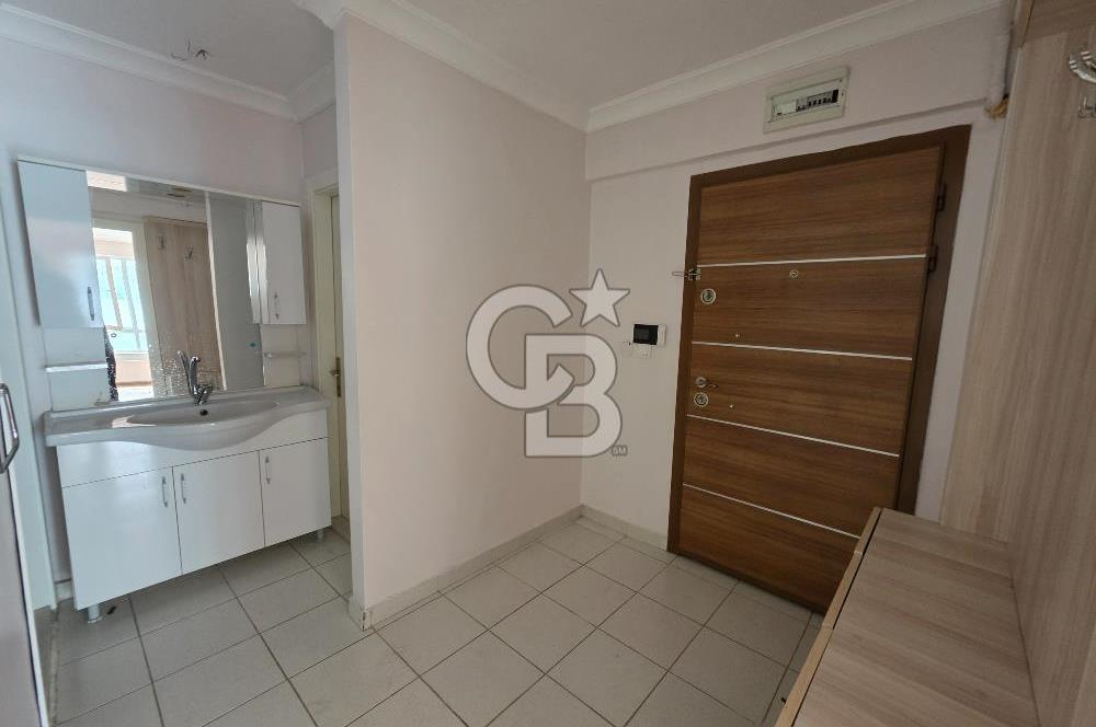 ALSANCAK CADDE YAKINI - Otoparklı , Güney Cephe, Satılık 3+1 Daire