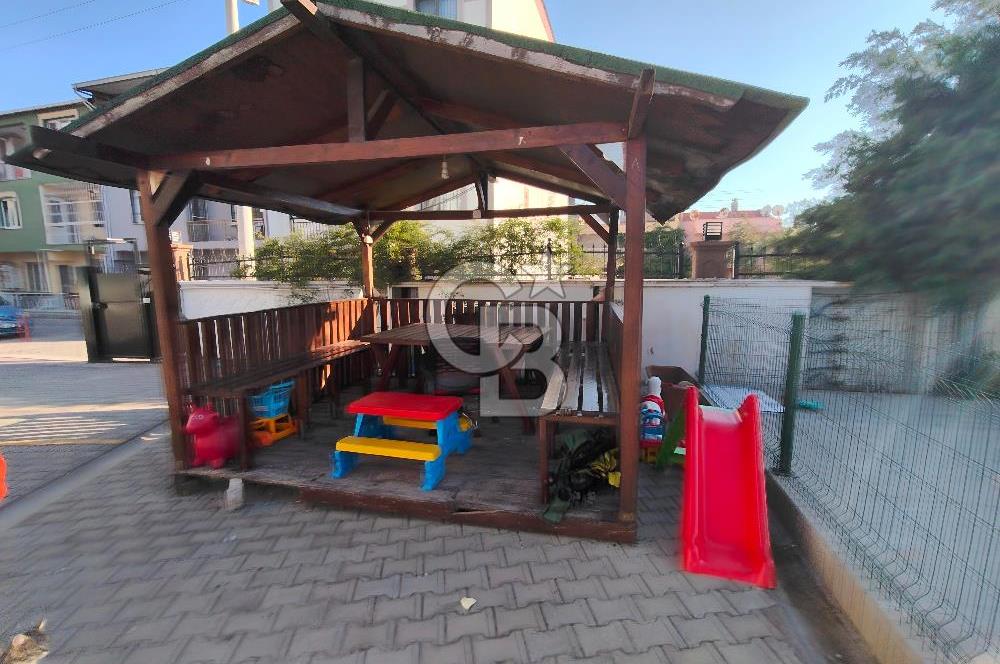ÇİĞLİ BALATÇIK'TA SİTE İÇİ LÜKS EŞYALI KİRALIK 2+1 DAİRE