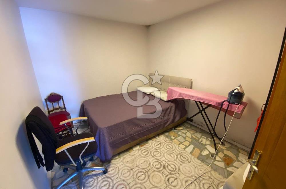 Büyükçekmecede Deniz Manzaralı Havuzlu Eşyalı Kiralık Villa