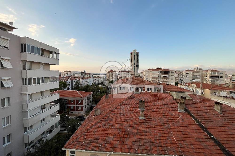 BALÇOVA KORUTÜRK'TE, ÇİFT CEPHE, BAKIMLI GENİŞ 3+1 DAİRE