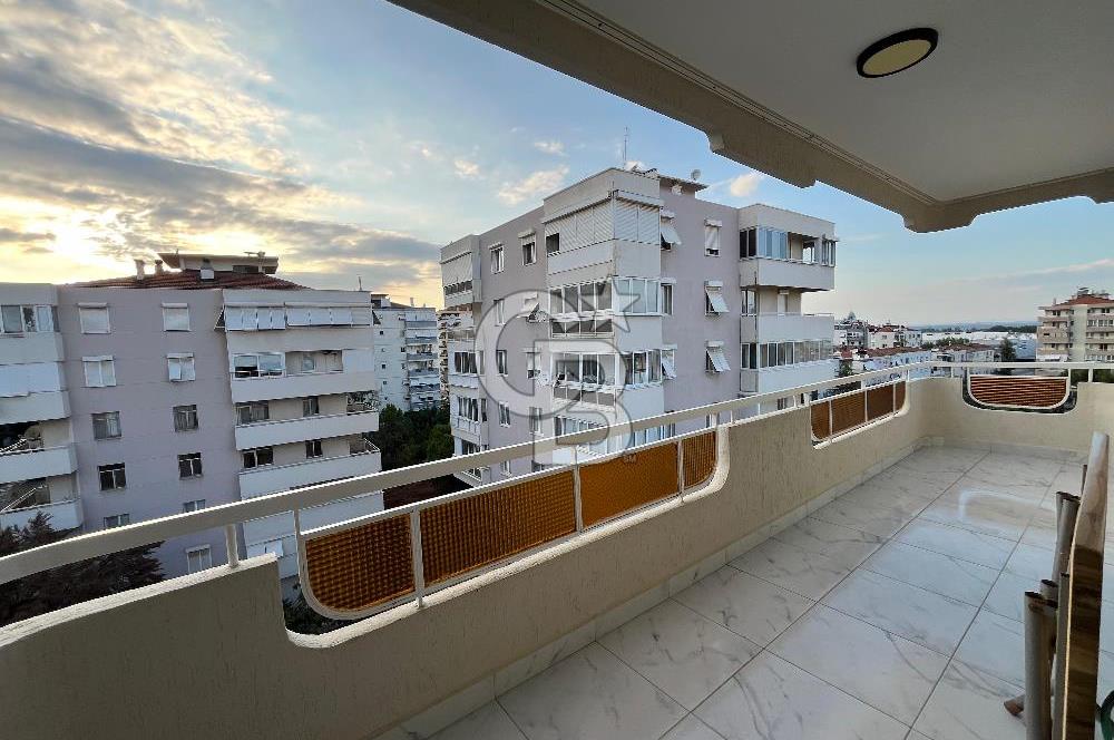 BALÇOVA KORUTÜRK'TE, ÇİFT CEPHE, BAKIMLI GENİŞ 3+1 DAİRE