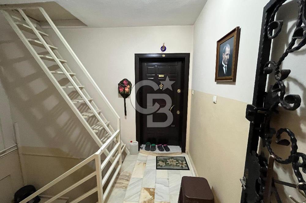 BALÇOVA KORUTÜRK'TE, ÇİFT CEPHE, BAKIMLI GENİŞ 3+1 DAİRE