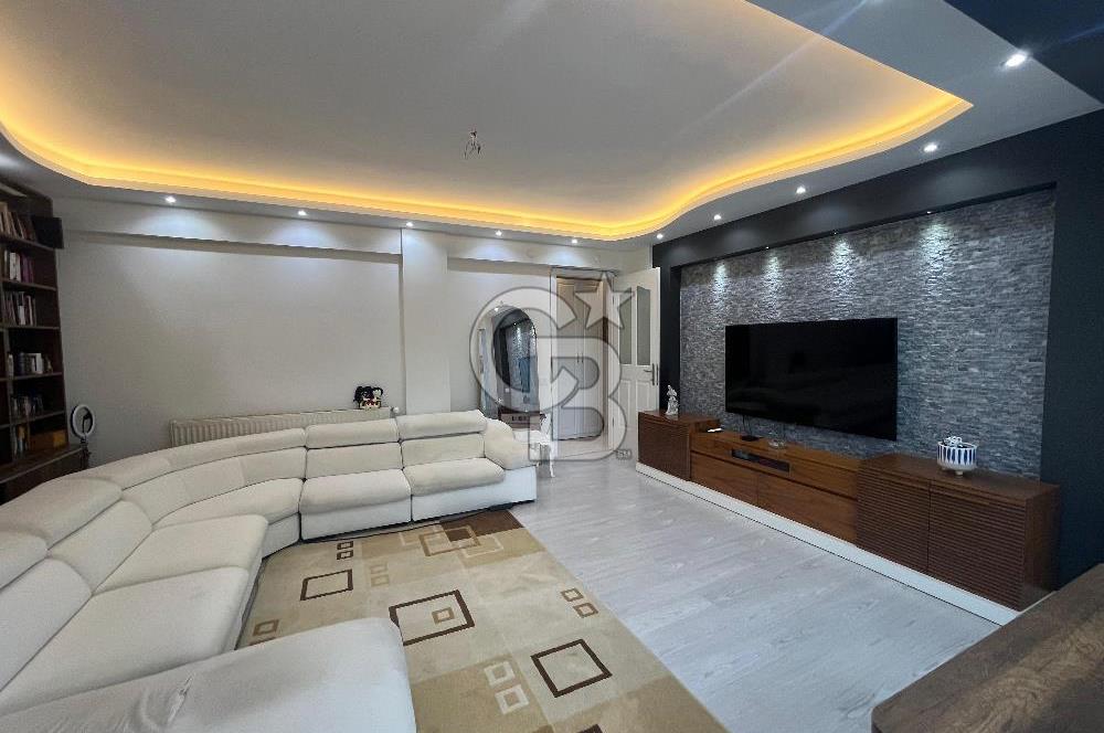 BALÇOVA'DA AGORA VE METROYA YÜRÜYÜŞ MESAFESİ 3+1 MASRAFSIZ DAİRE
