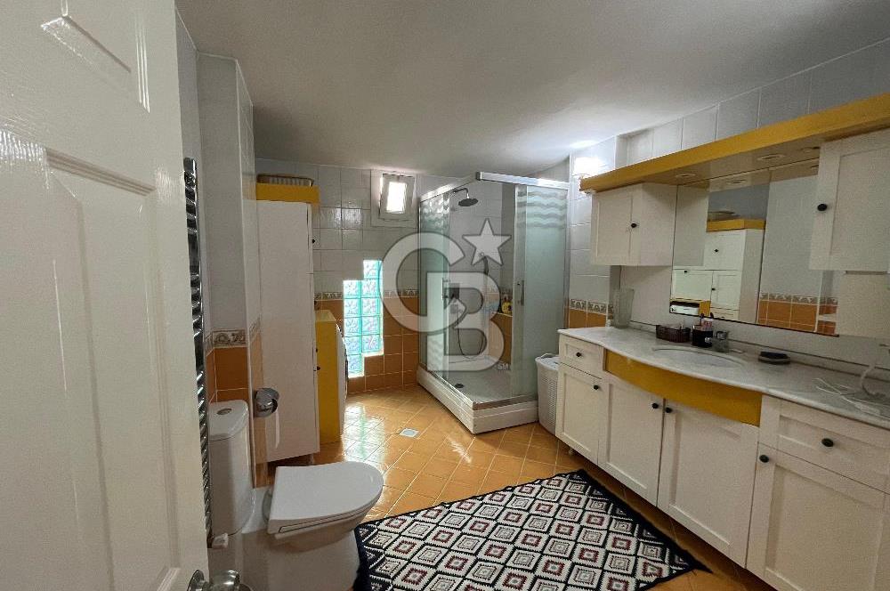 BALÇOVA'DA AGORA VE METROYA YÜRÜYÜŞ MESAFESİ 3+1 MASRAFSIZ DAİRE