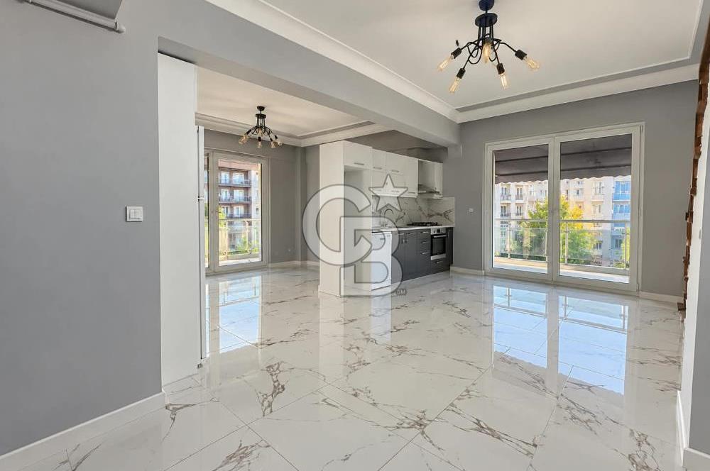 MYRA 3 SİTESİ'NDE HAVUZ MANZARALI SATILIK 2+1 DUBLEKS DAİRE