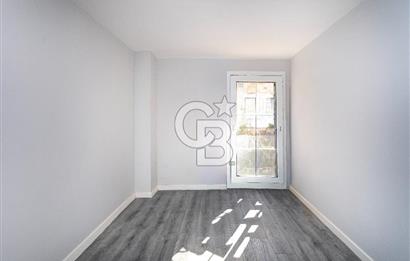 Foçaköy'de Satılık 5+1 Tam Müstakil Havuzlu Villa