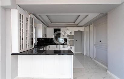 Foçaköy'de Satılık 5+1 Tam Müstakil Havuzlu Villa