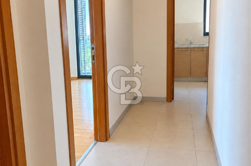 ÜSKÜDAR BULGURLU’DA, ACIBADEM CADDESİ ÜZERİNDE SATILIK 2+1 DAİRE