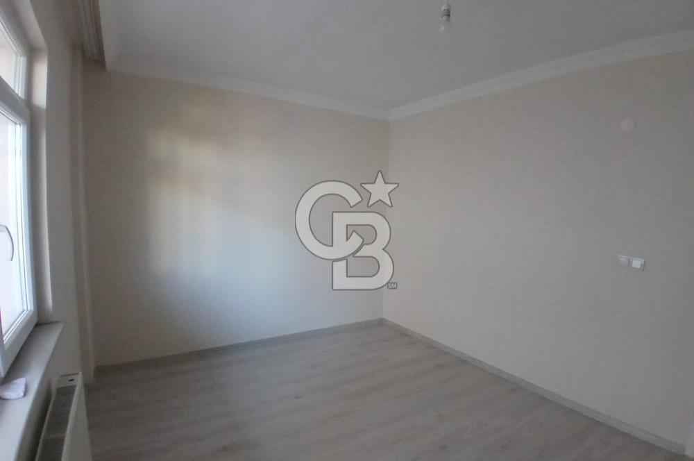 LAPSEKİ ÇARŞI MERKEZİNDE 3+1 KİRALIK DAİRE