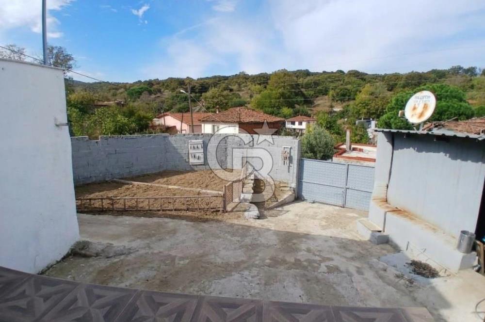 LAPSEKİ GÜRECİ KÖYÜNDE MÜSTAKİL BAHÇELİ SATILIK EV!