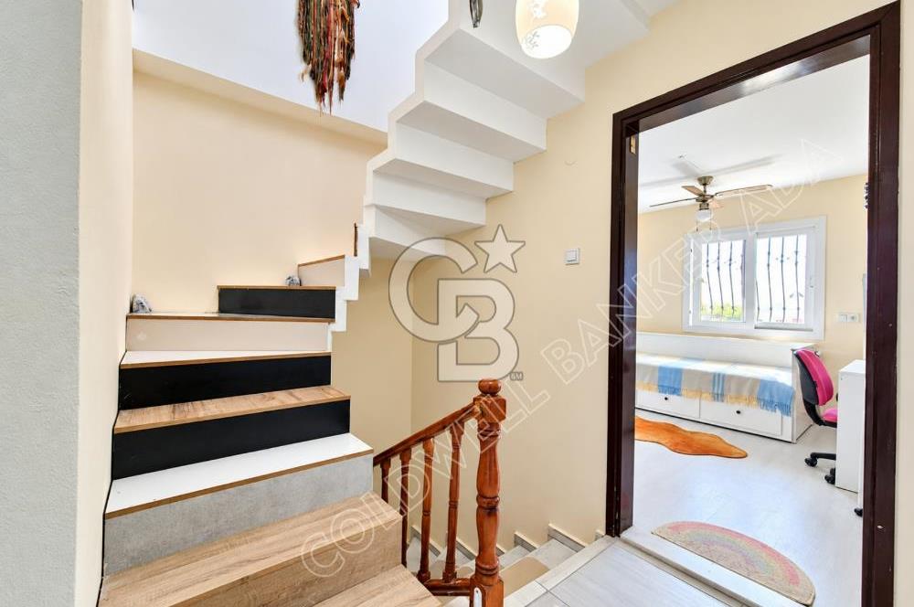 Kadınlar Denizi Mah.Deniz Manzaralı Satılık 4+1 Satılık Villa 
