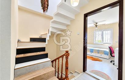 Kadınlar Denizi Mah.Deniz Manzaralı Satılık 4+1 Satılık Villa 