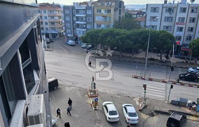 LAPSEKİ ÇARŞI MERKEZİNDE 3+1 KİRALIK DAİRE