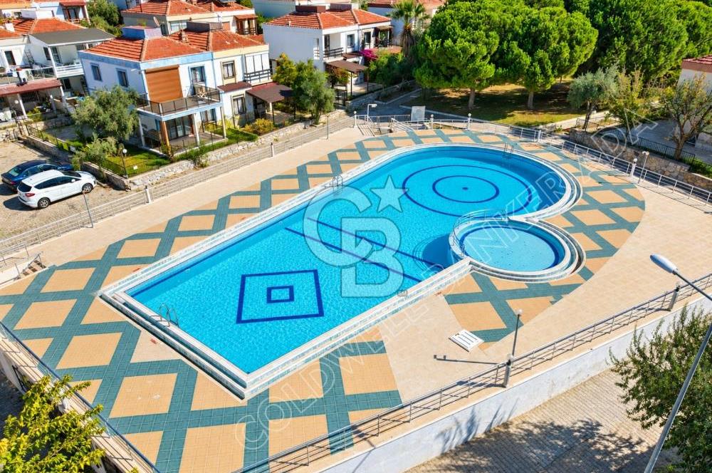 Kadınlar Denizi Mah.Deniz Manzaralı Satılık 4+1 Satılık Villa 