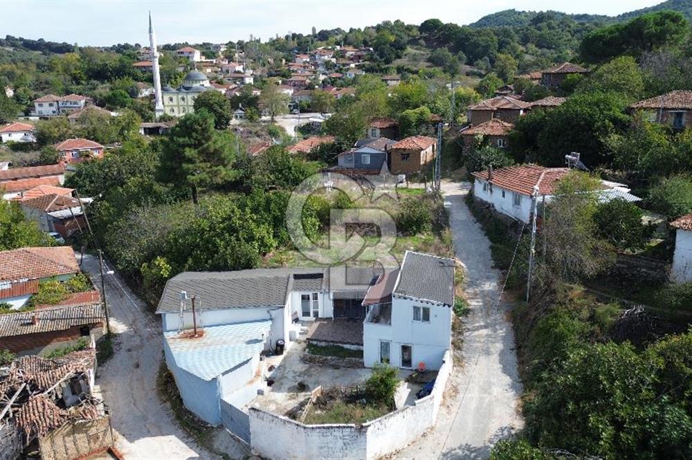 LAPSEKİ GÜRECİ KÖYÜNDE MÜSTAKİL BAHÇELİ SATILIK EV!