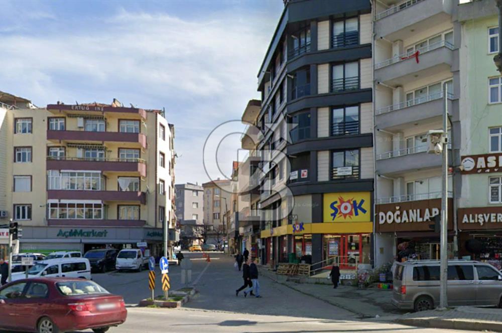 LAPSEKİ ÇARŞI MERKEZİNDE 3+1 KİRALIK DAİRE