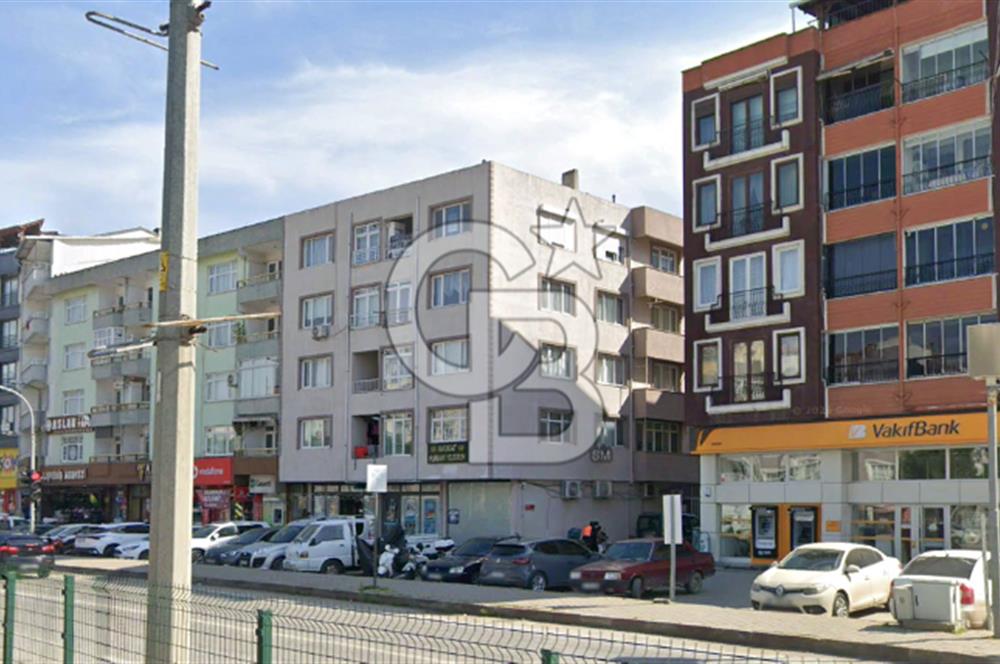 LAPSEKİ ÇARŞI MERKEZİNDE 3+1 KİRALIK DAİRE