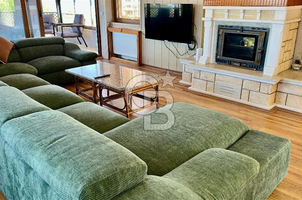 Kuşadası Kadınlar Denizi'nde Özel Havuzlu, Bahçeli, Deniz Manzaralı Lüks Villa
