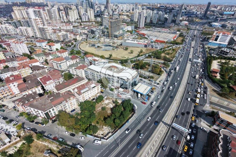 İSTANBUL E-5 KENARINDA İMARLI ARSA