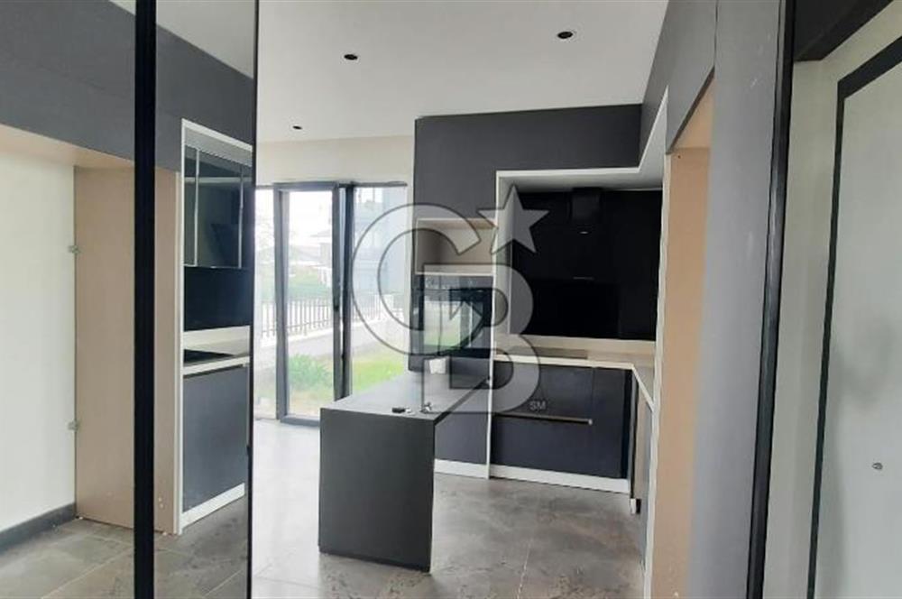 FIRSAT!!! 2 BAHÇE KULLANIMLI ULTRA LÜKS 1+1 KAPALI OTOPARKLI