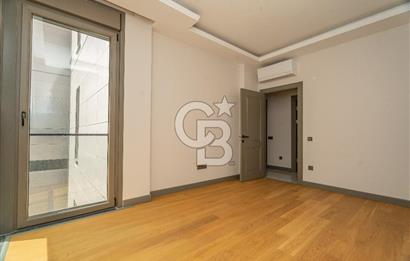 MALTEPE'DE KAPANMAZ DENİZ MANZARALI 200M² SATILIK 4+1 DAİRE