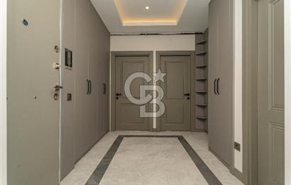 MALTEPE'DE KAPANMAZ DENİZ MANZARALI 200M² SATILIK 4+1 DAİRE