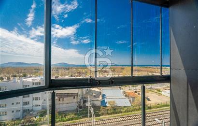 MALTEPE'DE KAPANMAZ DENİZ MANZARALI 200M² SATILIK 4+1 DAİRE