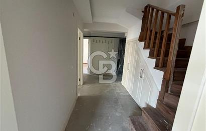 EMEK 4.CADDEDE OTURUMA HAZIR 4+1 - TERASLI SATILIK DAİRE