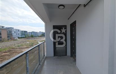 SEYREK’TE YÜKSEK KREDİ İMKANLI SATILIK GENİŞ SIFIR BALKONLU 1+1 DAİRE