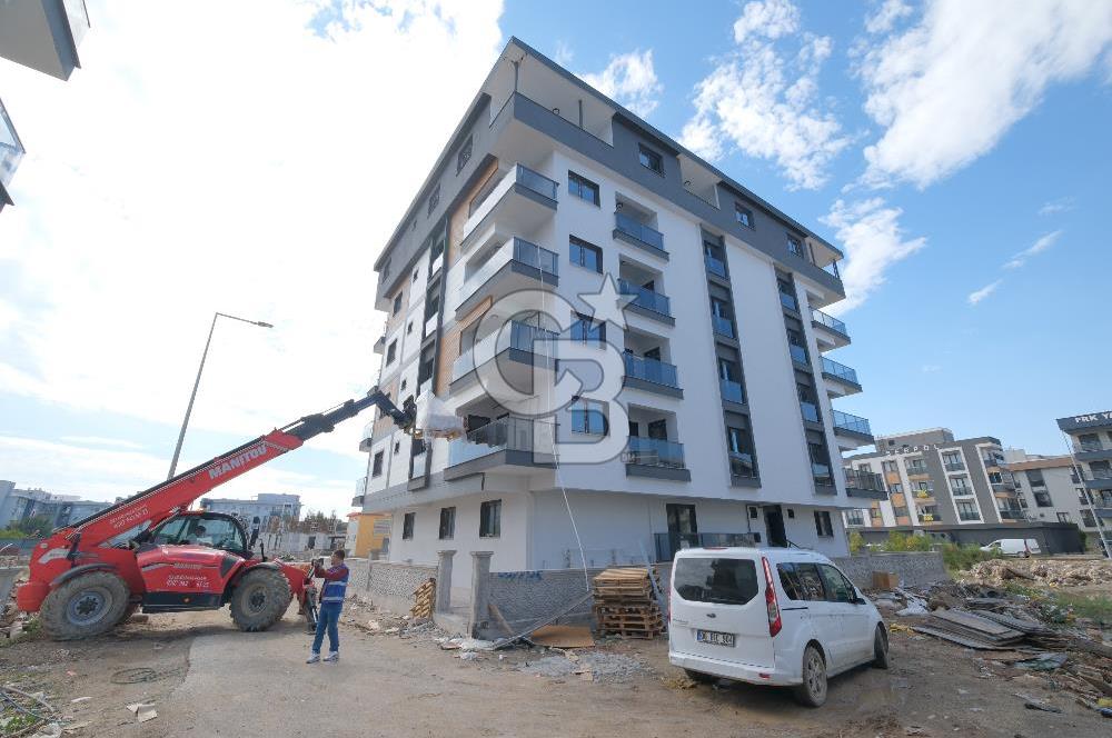 SEYREK’TE YÜKSEK KREDİ İMKANLI SATILIK GENİŞ SIFIR BALKONLU 1+1 DAİRE
